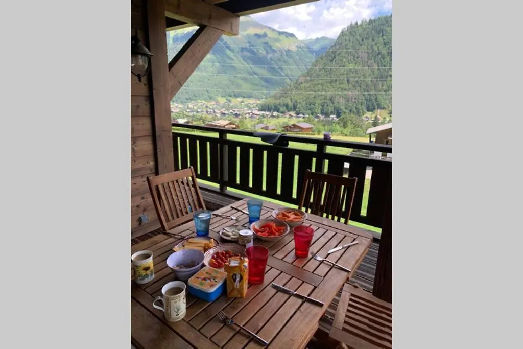 아파트 Modern Comfortable Chalet With Large Terrace 모르진 프랑스